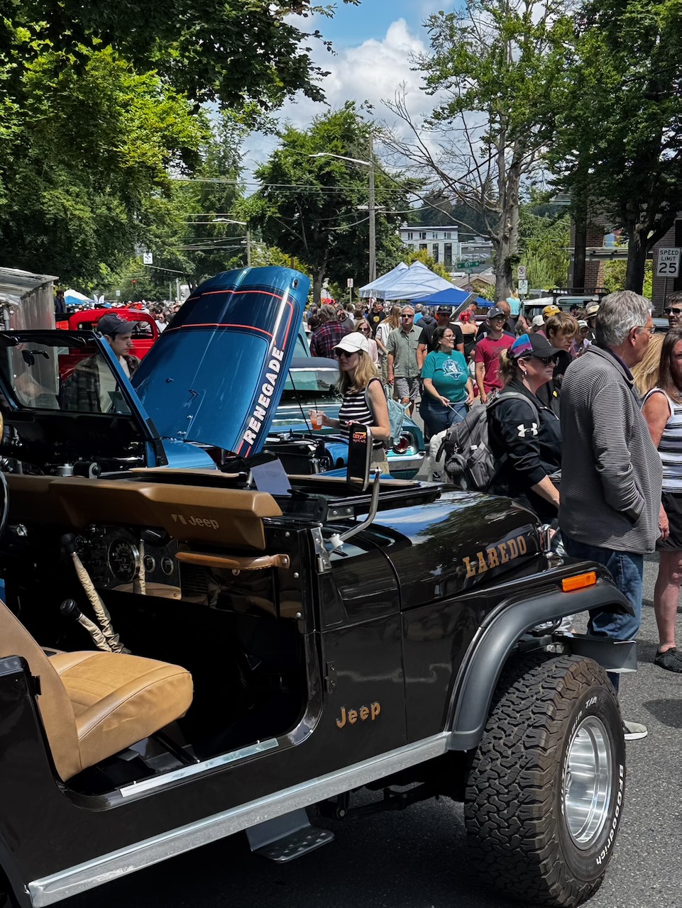 CJ-7 Laredo at Phinney Ridge street show